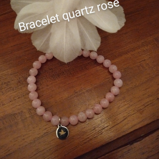 bracelet quartz rose avec charm