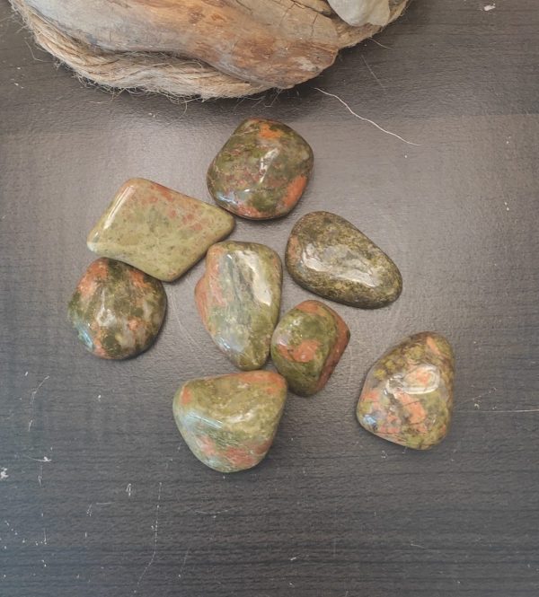 pierre roulée unakite